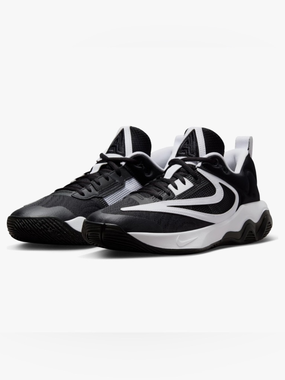 Nike Giannis Immorality 3, Size 10, Black and White, NIB!
